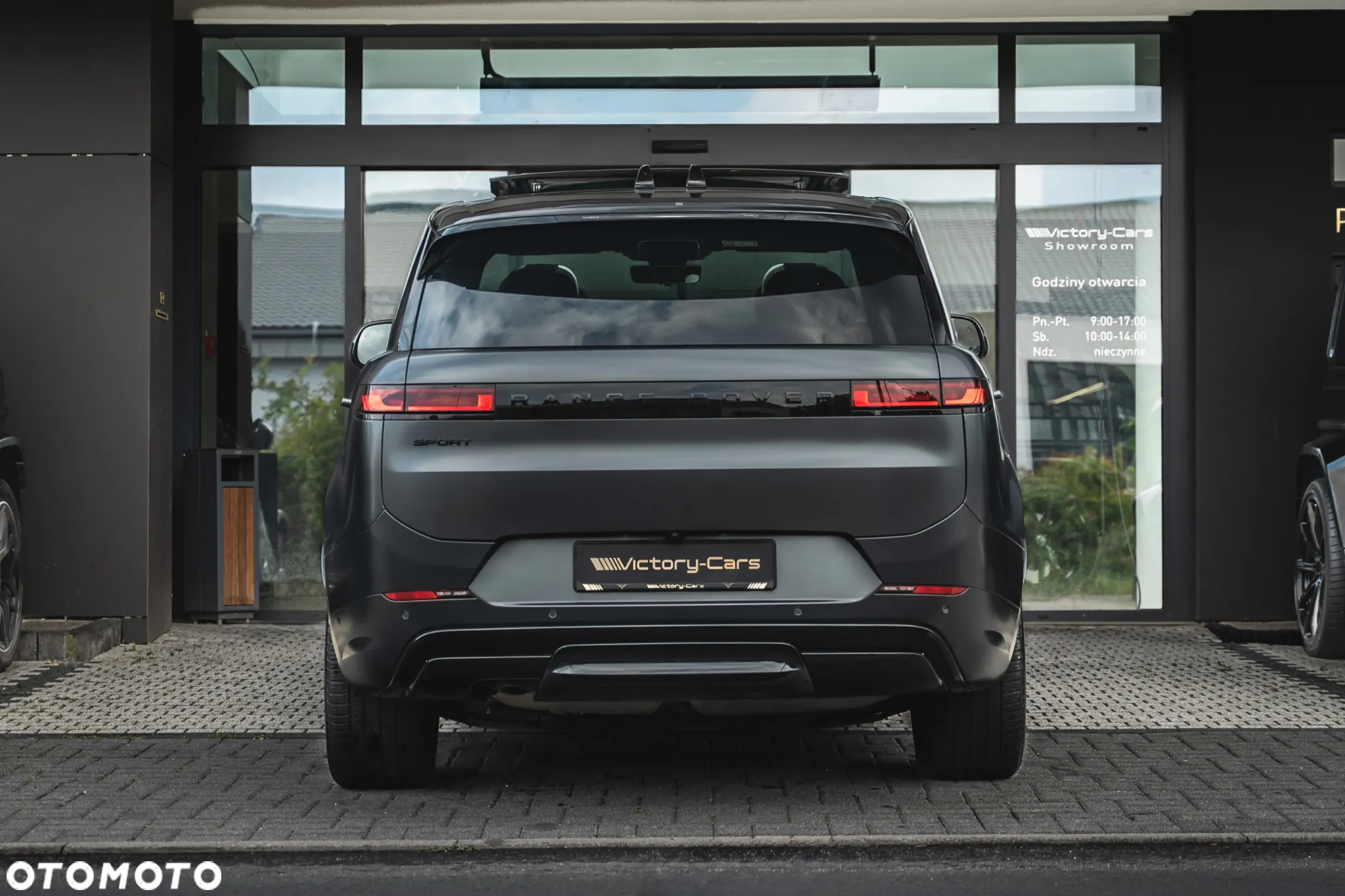 Land Rover Range Rover Sport D350 Autobiography - 16