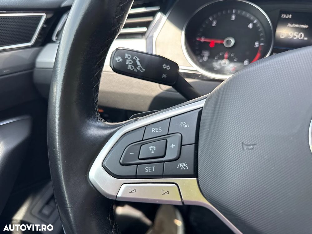 Volkswagen Passat 2.0 TDI DSG Comfortline - 15