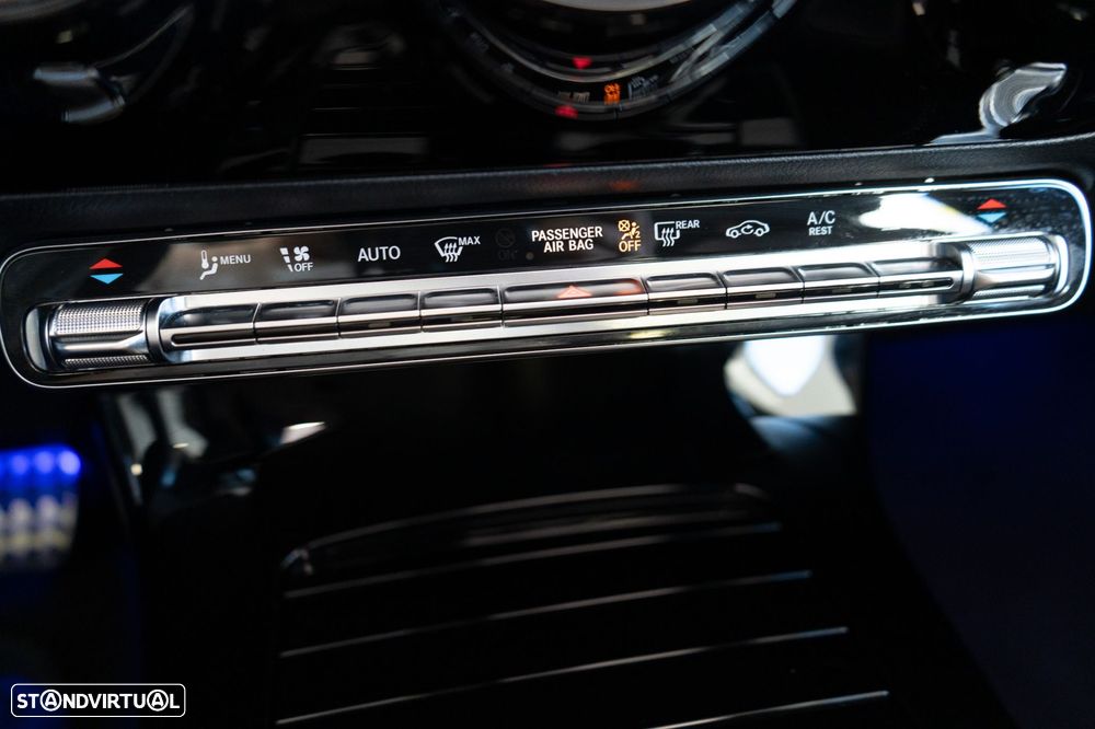 Mercedes-Benz A 250 Limousine e 8G-DCT AMG Line - 24