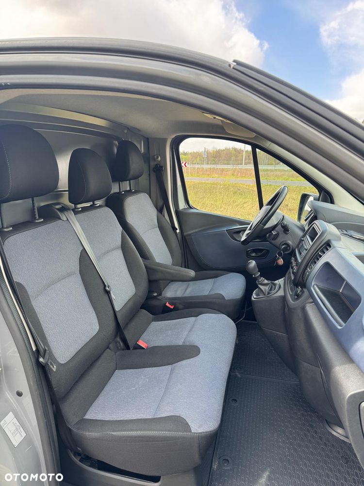 Opel Vivaro - 7
