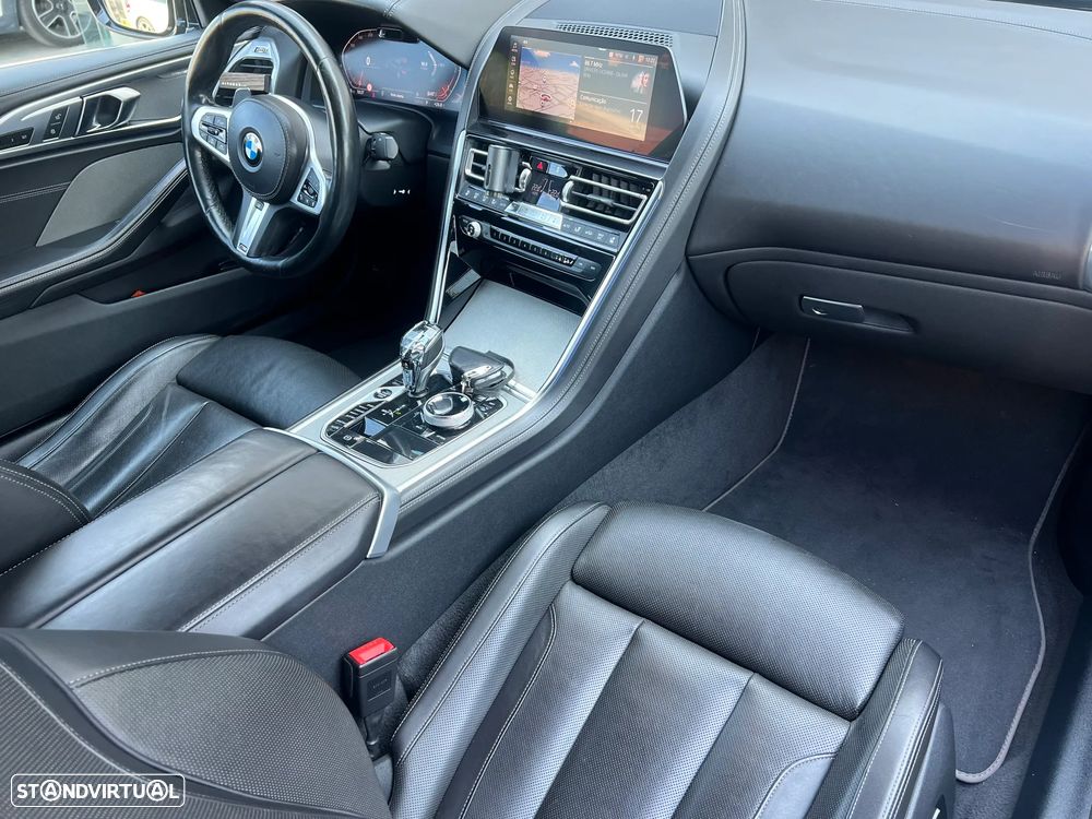 BMW 840 d xDrive Pack M - 12