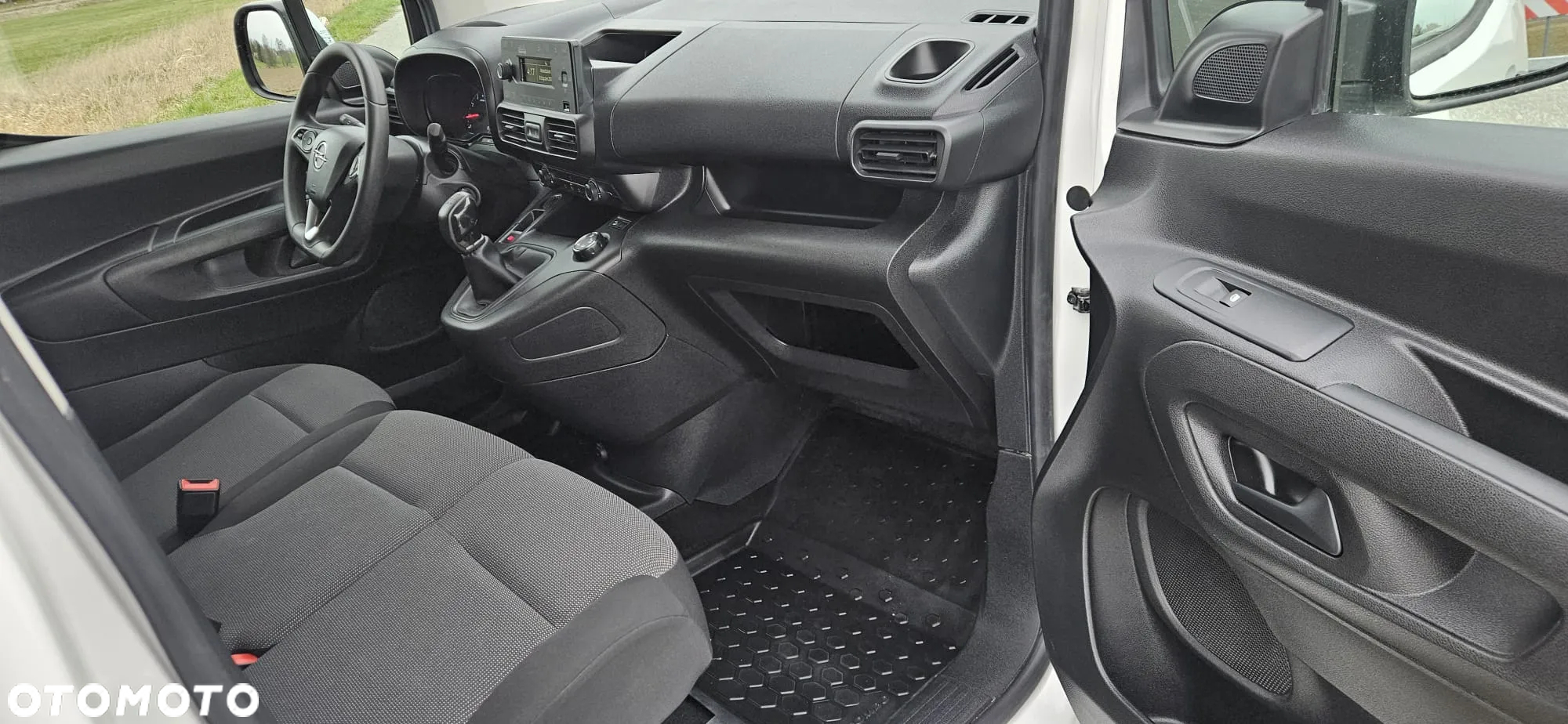 Opel Combo - 12