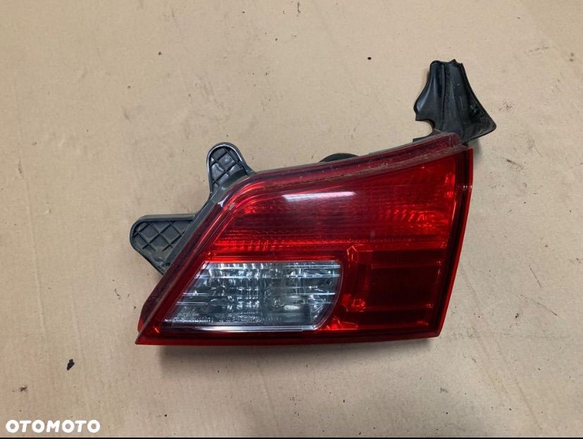 132-20072 lampa tył tylna prawa Subaru legacy V outback IV - 1