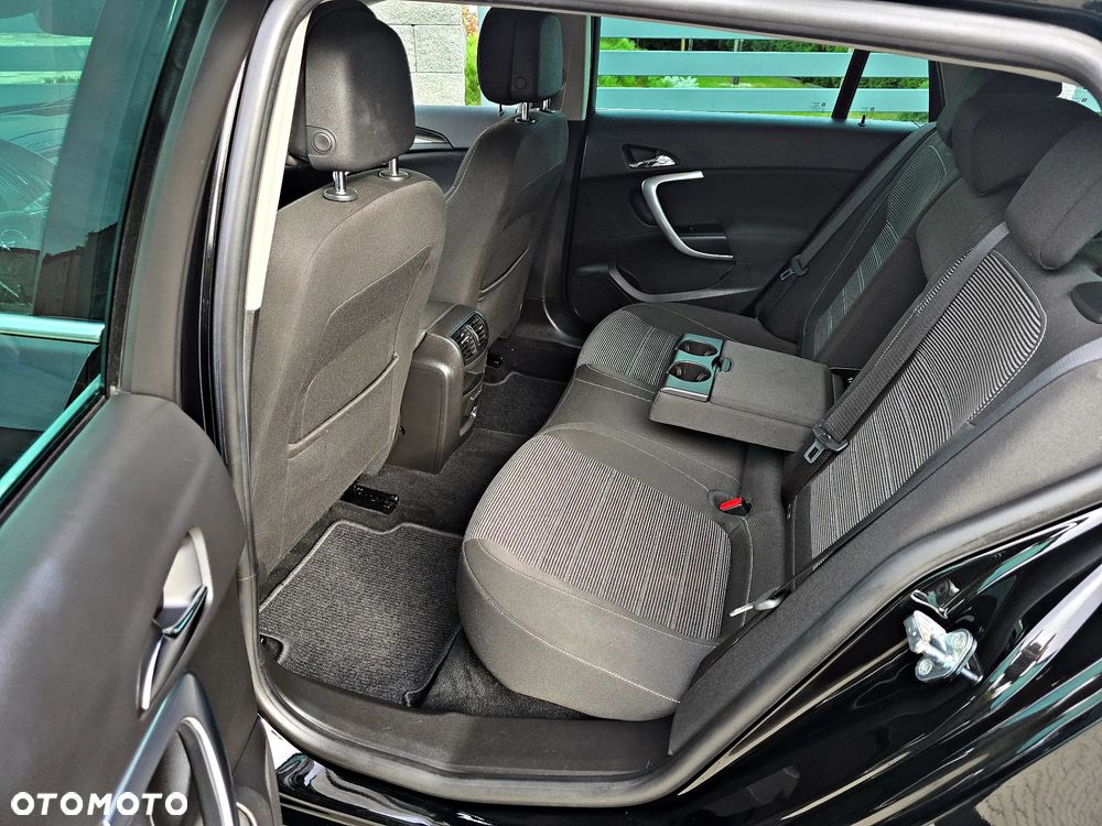 Opel Insignia 2.0 CDTI automatik Business Edition - 33