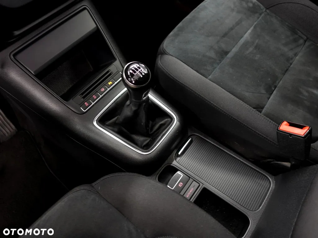 Volkswagen Tiguan 2.0 TDI Perfectline R-Style - 18
