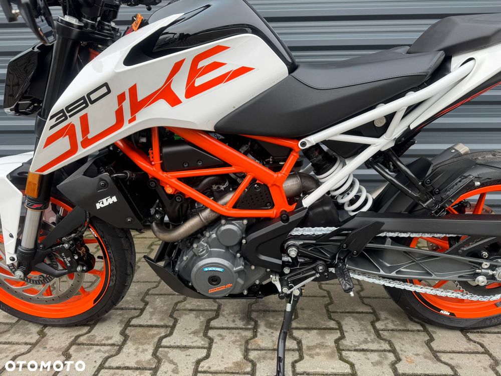 KTM Duke - 16