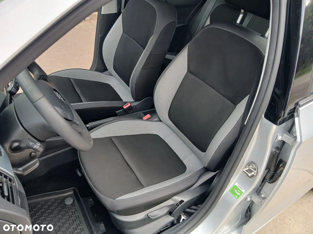 Skoda Fabia 1.0 Ambition - 24