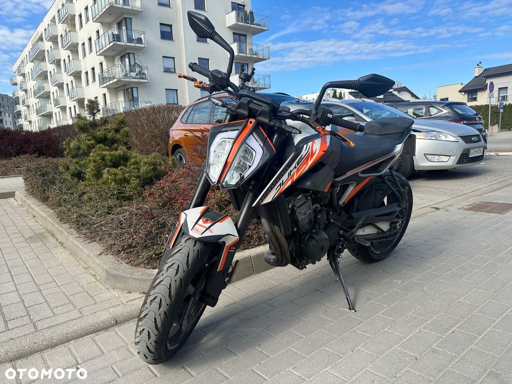KTM Duke - 4