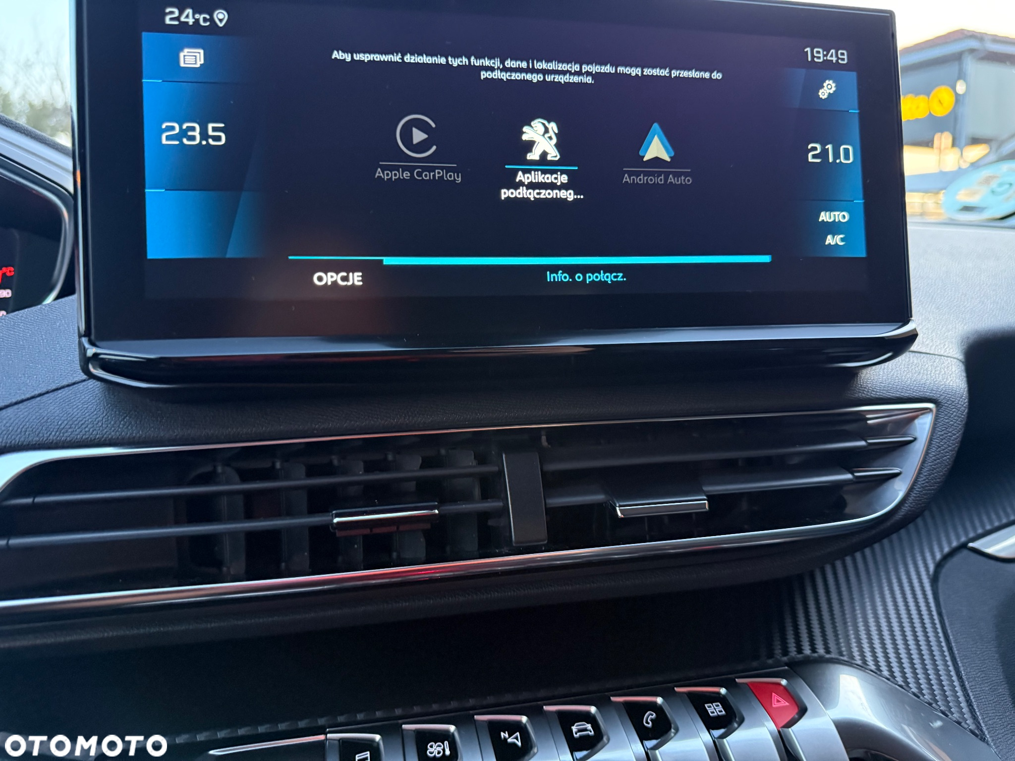 Peugeot 5008 1.5 BlueHDI Allure S&S - 25