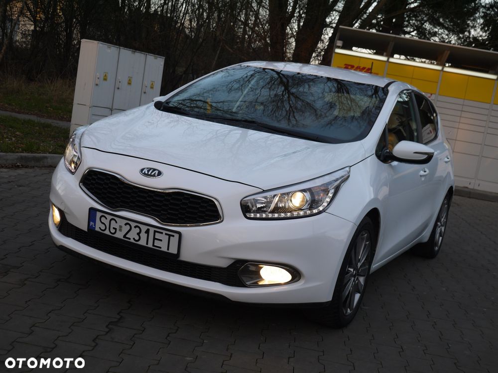 Kia Ceed 1.6 GDI Spirit - 1