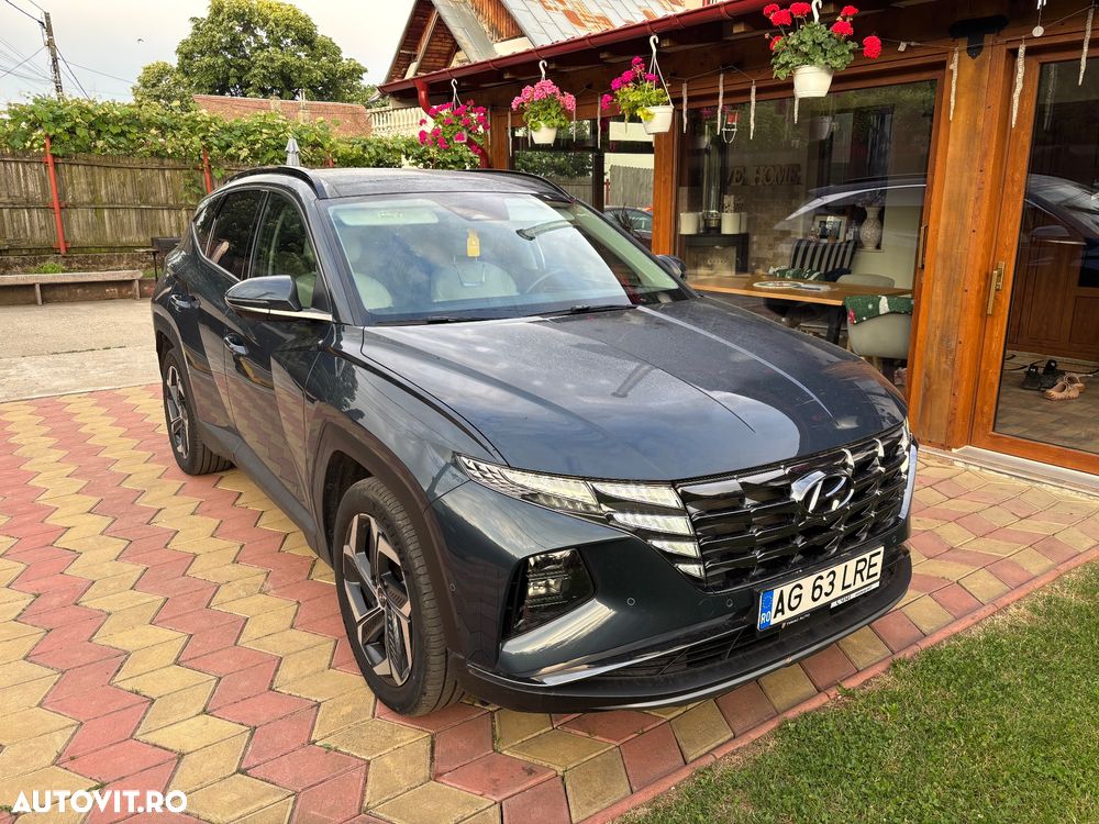 Hyundai Tucson - 1