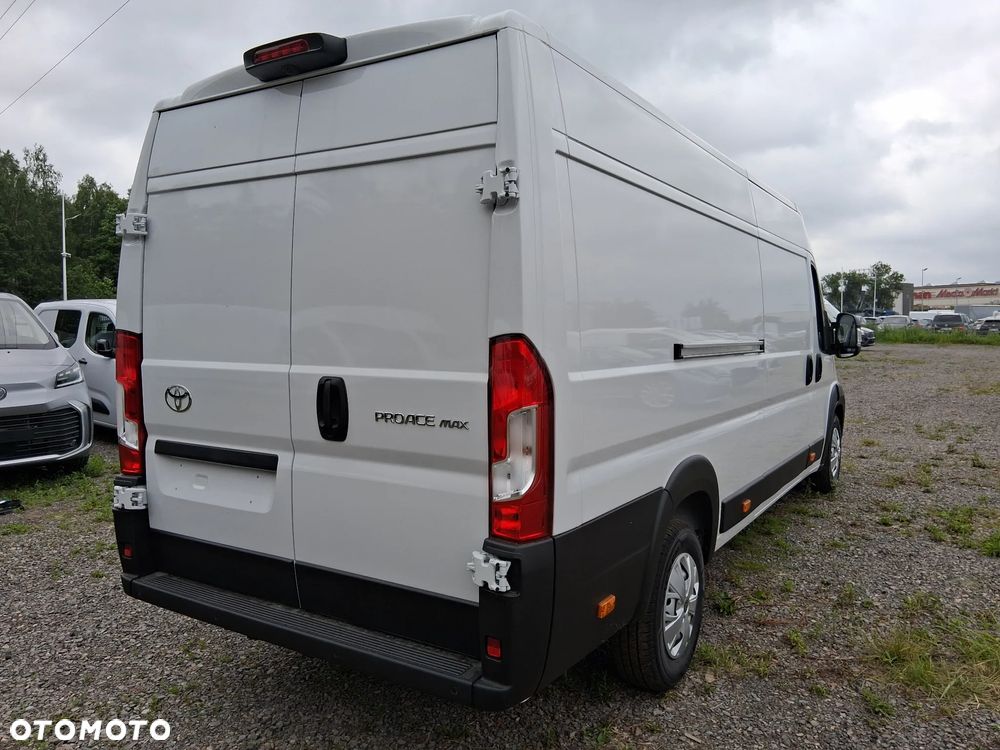 Toyota Proace Max - 6