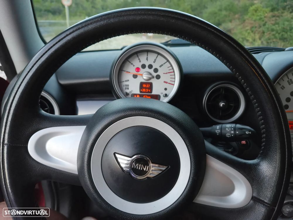 MINI 3 Portas One - 10