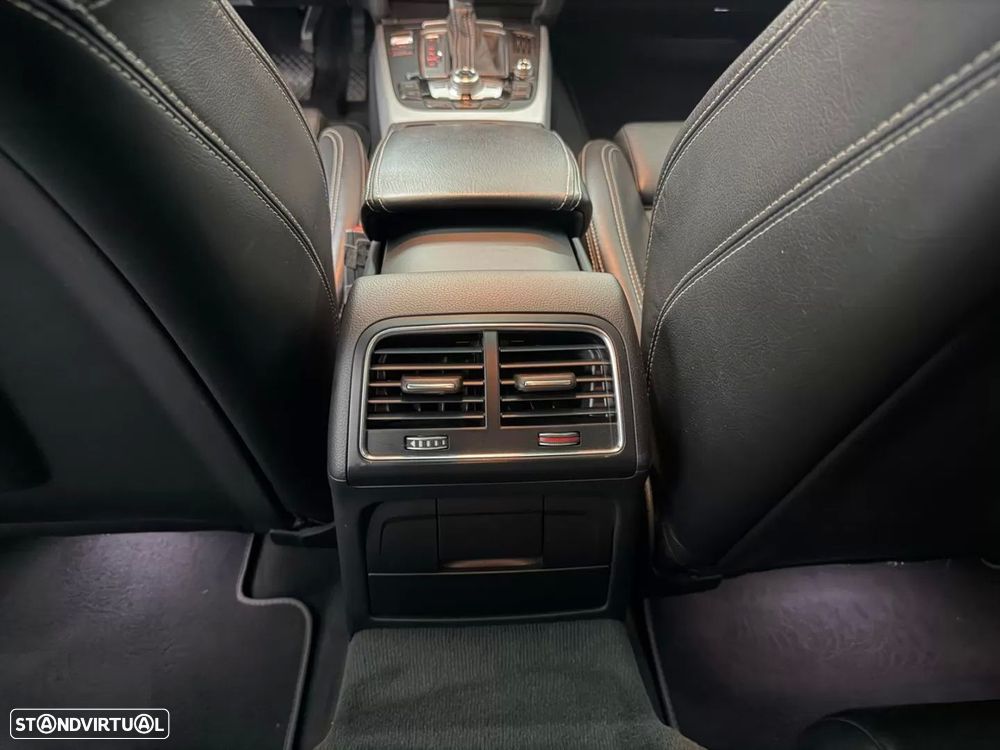 Audi A4 Avant 2.0 TDI Multitronic S-line - 17