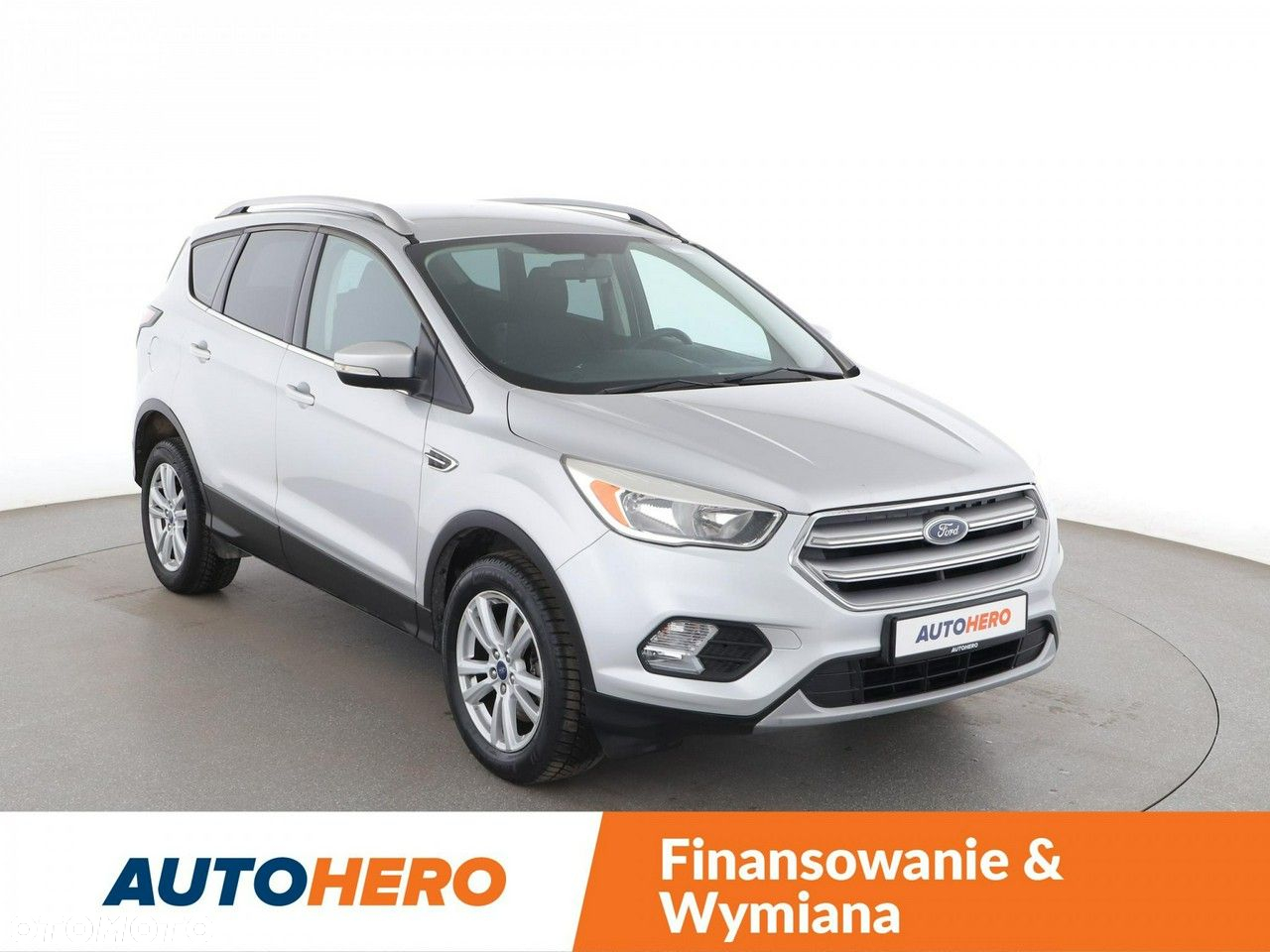 Ford Kuga - 11