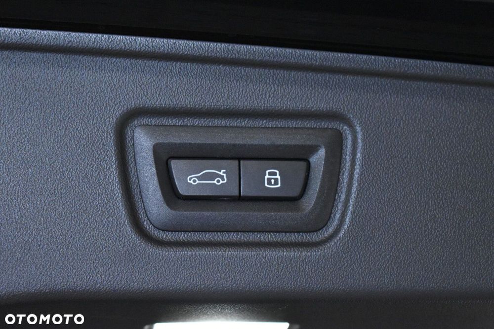 BMW Seria 5 - 31