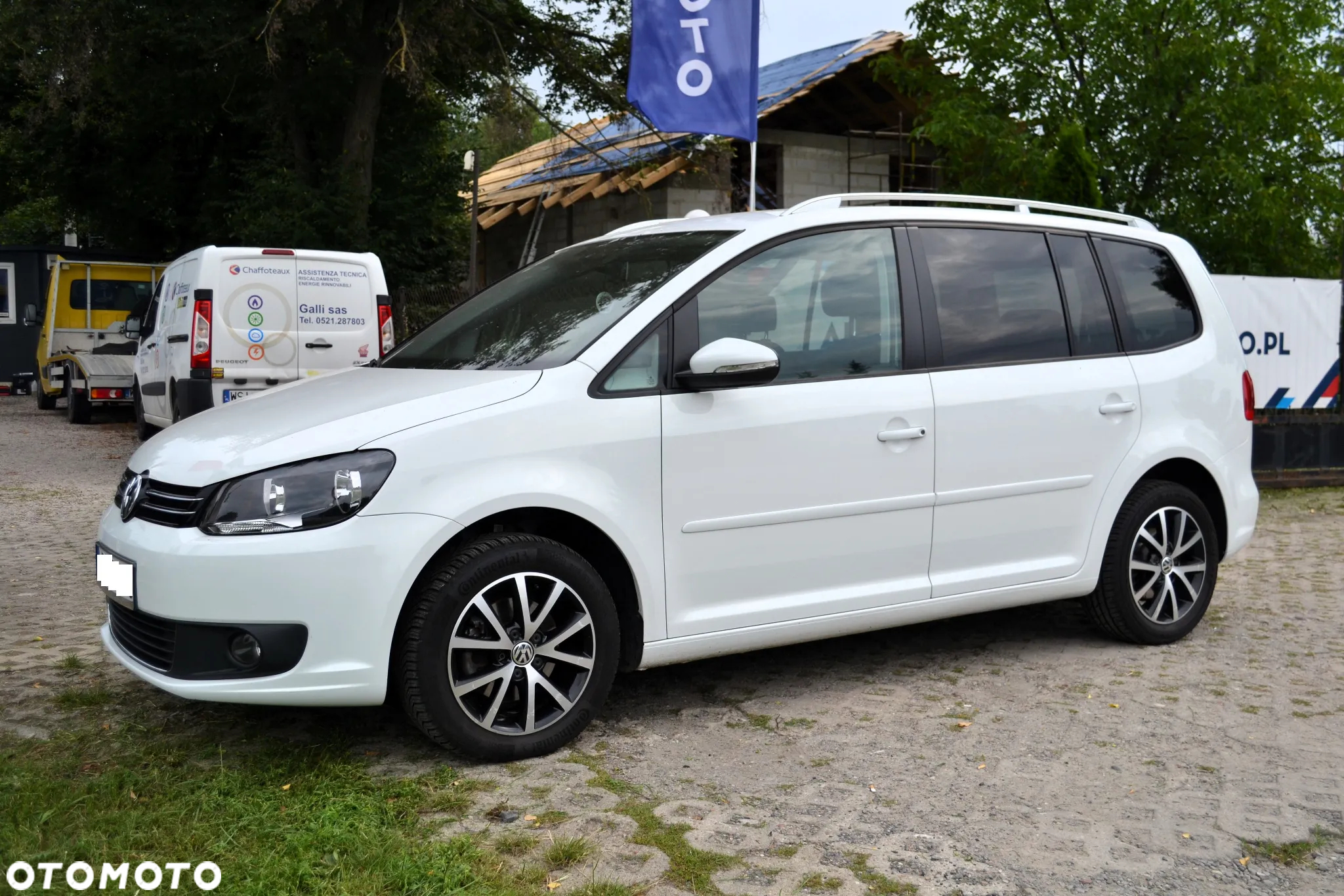 Volkswagen Touran 1.6 TDI DPF BlueMotion Technology Trendline - 2