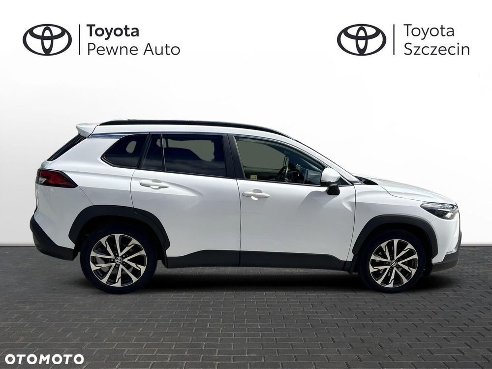 Toyota Corolla Cross - 11