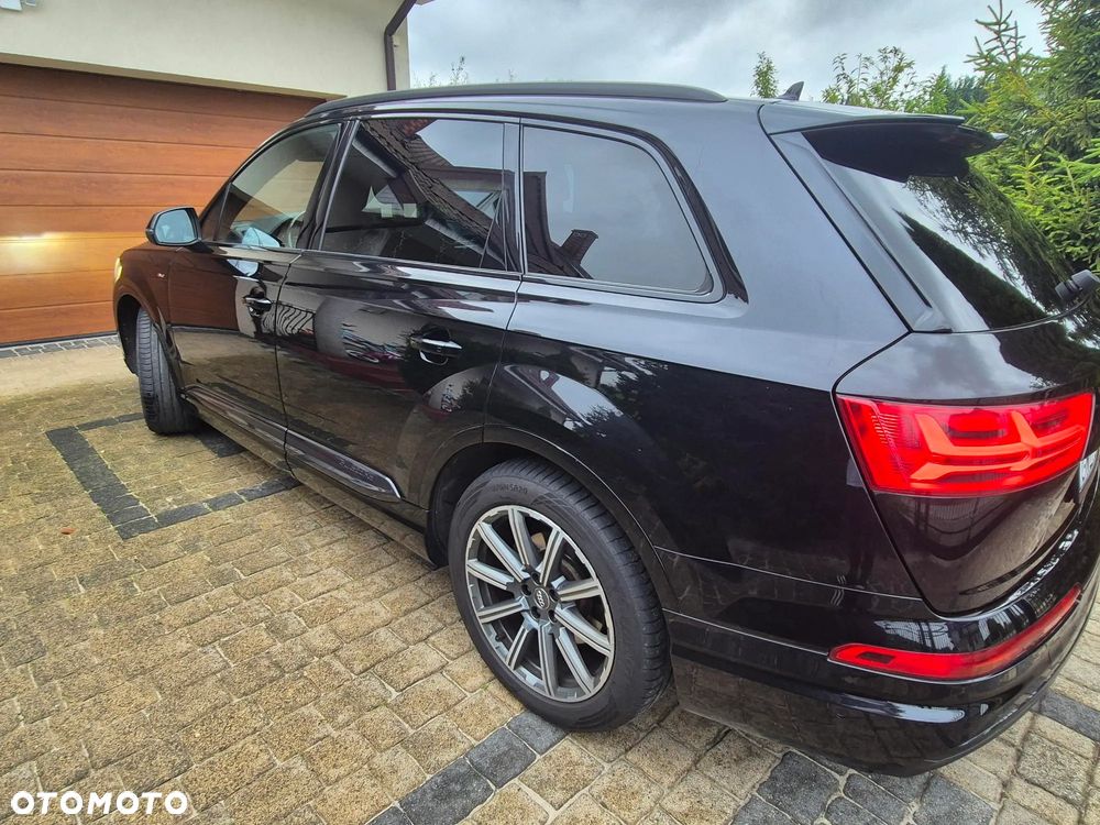 Audi Q7 - 13
