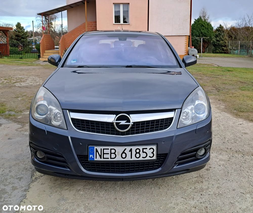 Opel Vectra 1.9 CDTI Cosmo - 3