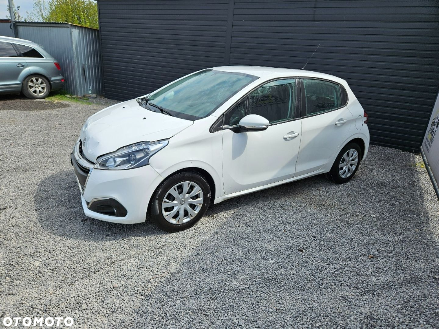 Peugeot 208 - 2