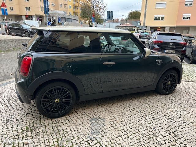 MINI 3 Portas Cooper SE Yours - 11