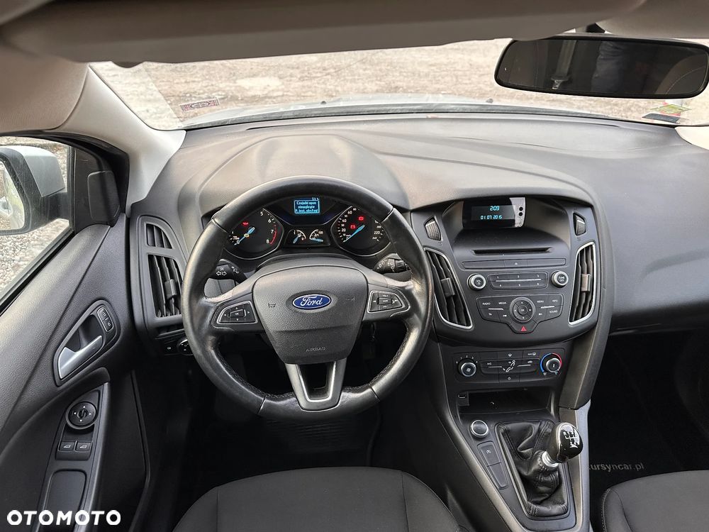 Ford Focus - 14