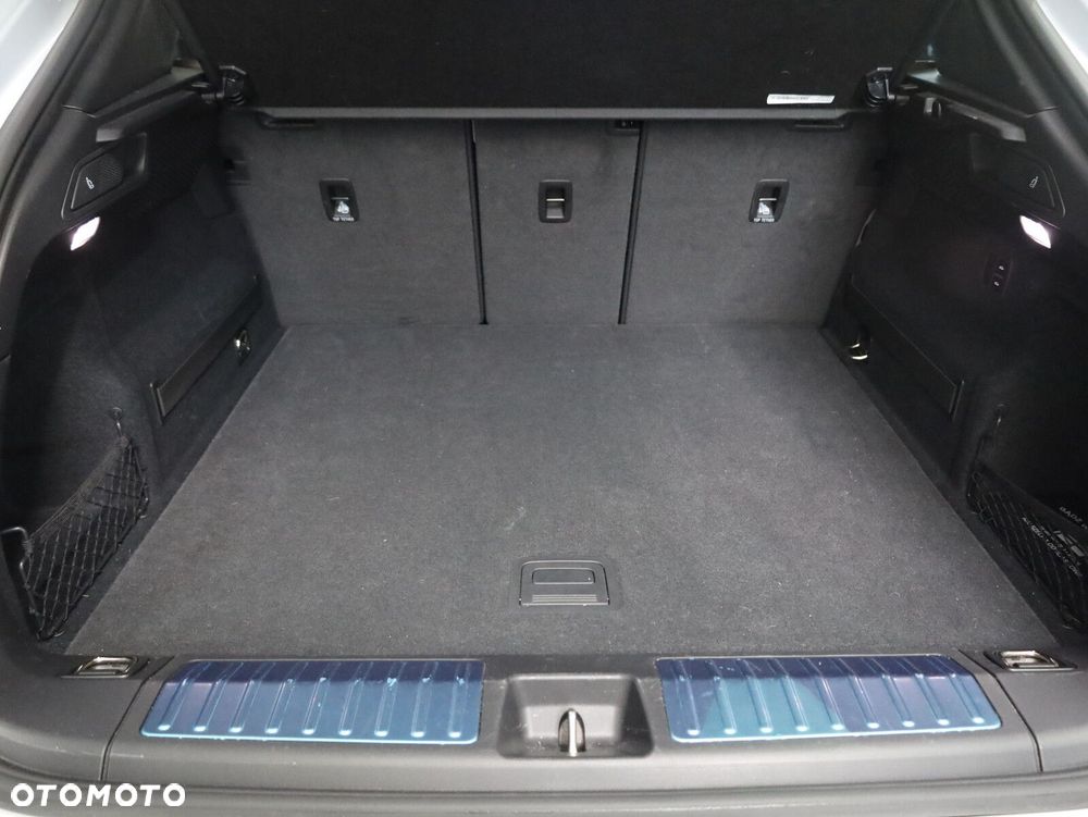 Porsche Macan - 22