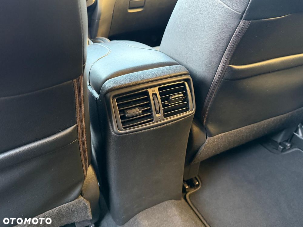 Nissan X-Trail 2.0 dCi Tekna 4WD Xtronic - 33