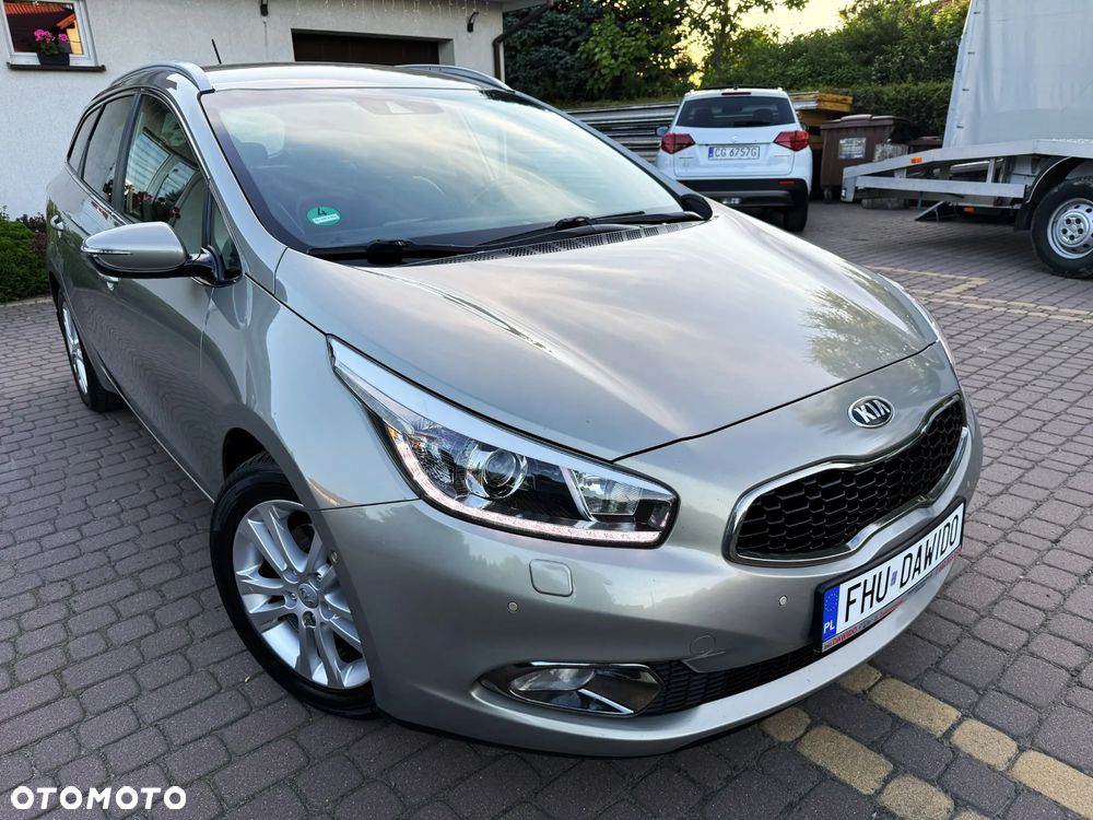 Kia Ceed 1.6 GDI Edition 7 - 8