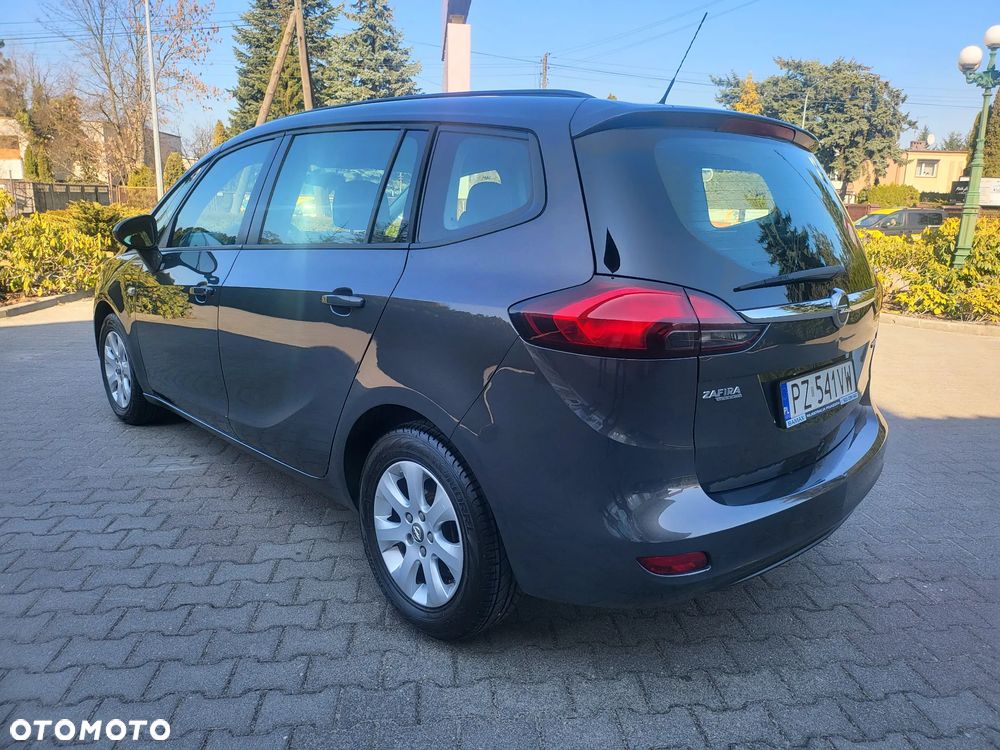 Opel Zafira - 4