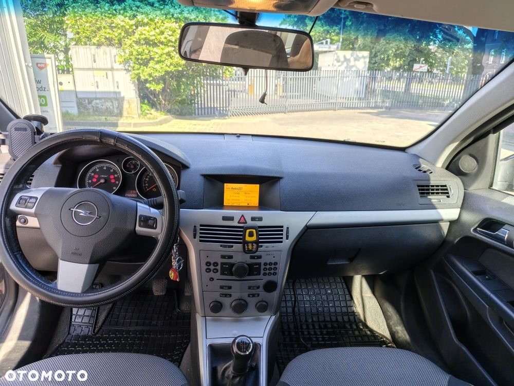 Opel Astra - 1
