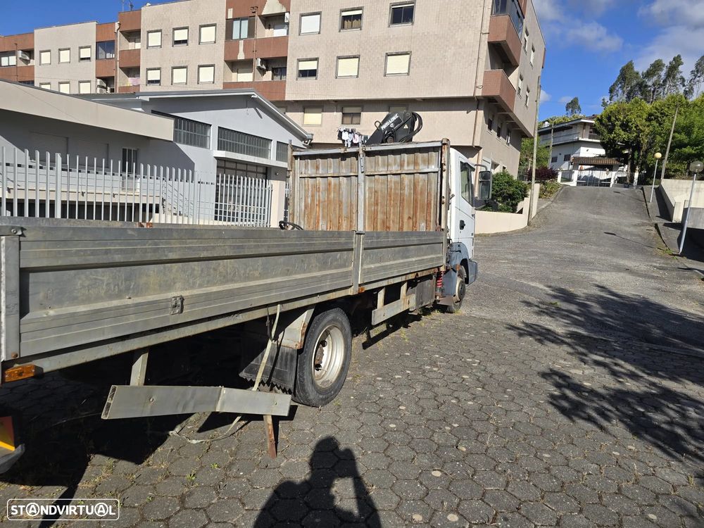 Nissan Atleon - 4