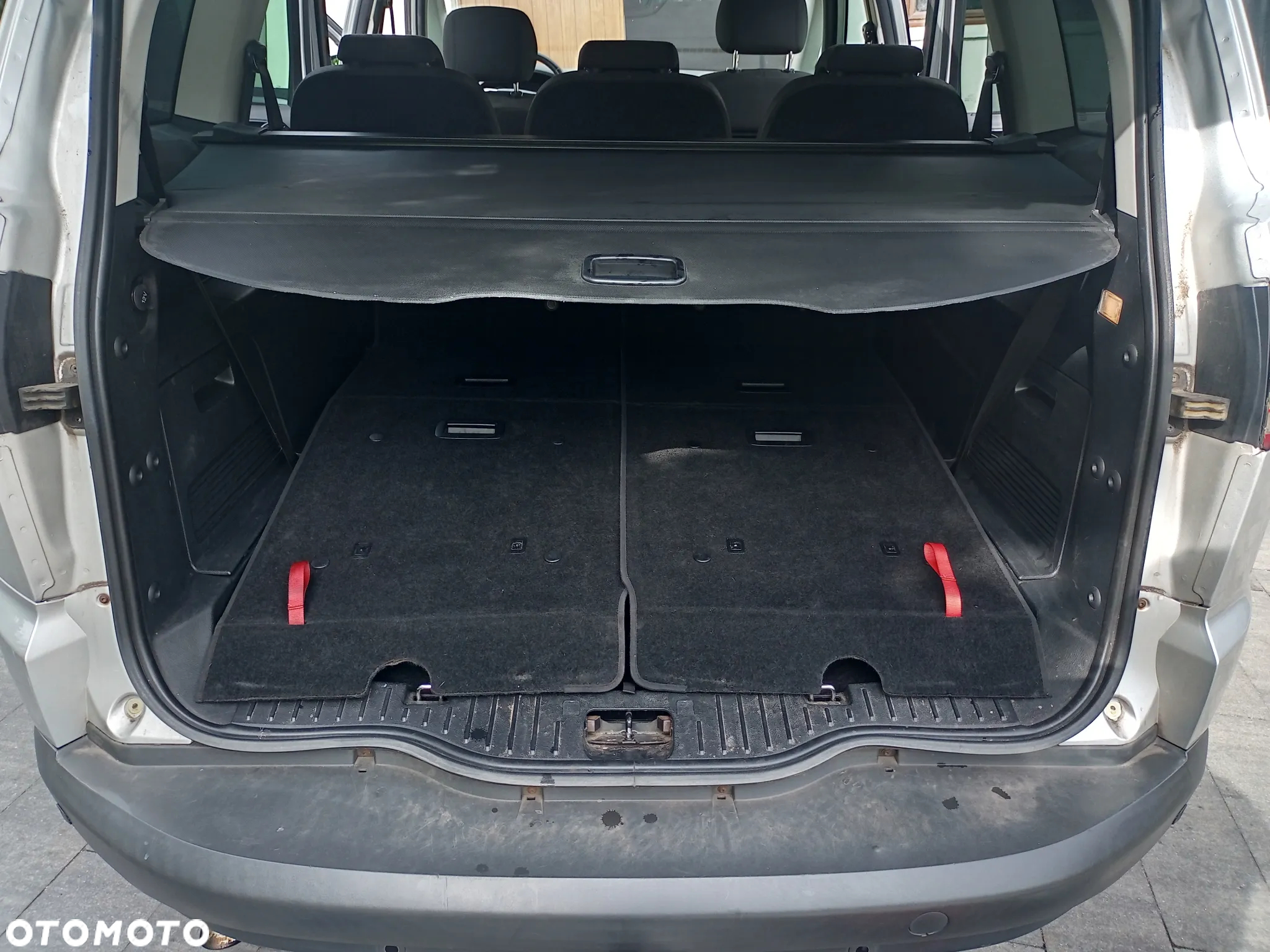 Ford S-Max - 21
