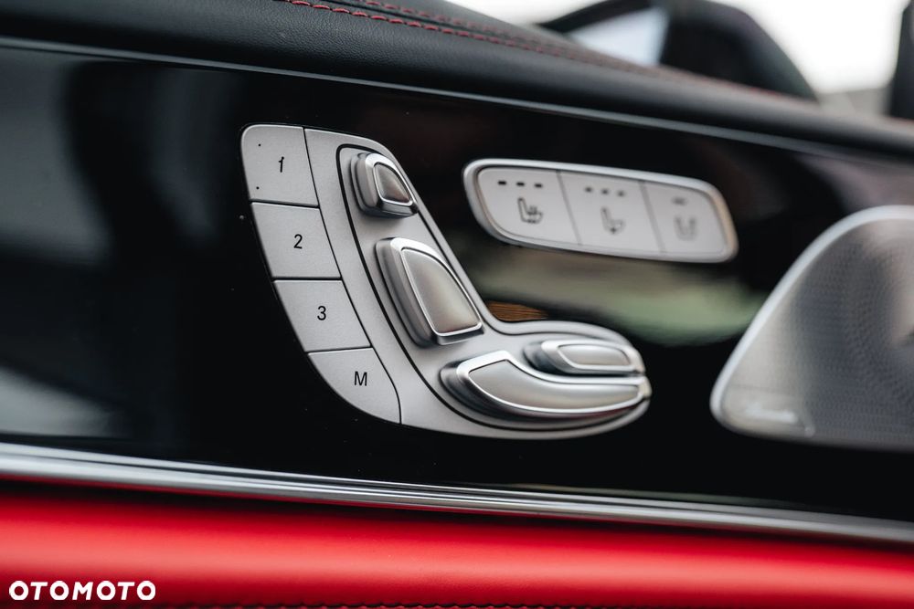 Mercedes-Benz AMG GT - 25