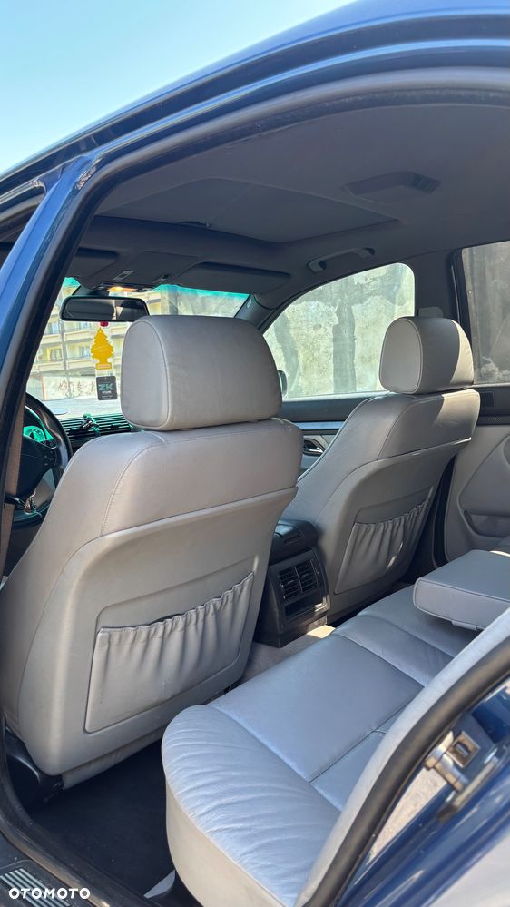 BMW Seria 5 - 10