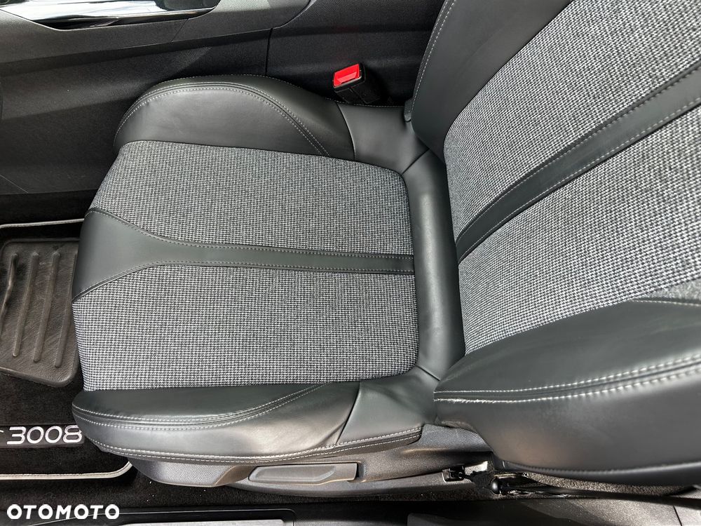 Peugeot 3008 HDi FAP 150 Premium - 19