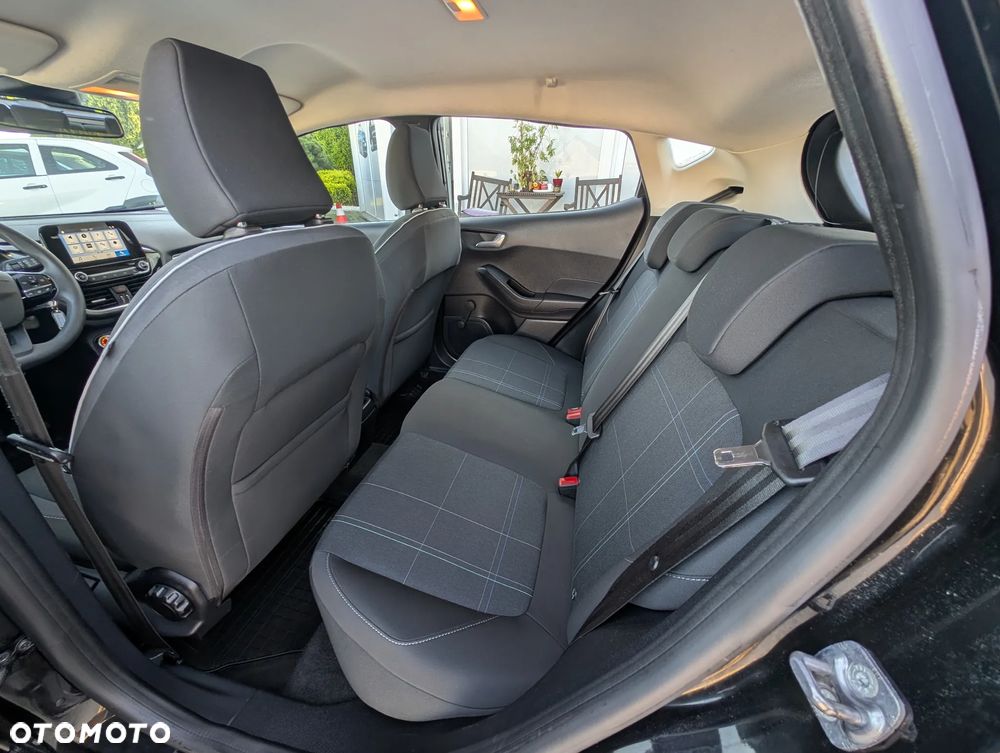 Ford Fiesta 1.5 TDCi SYNC Edition - 31