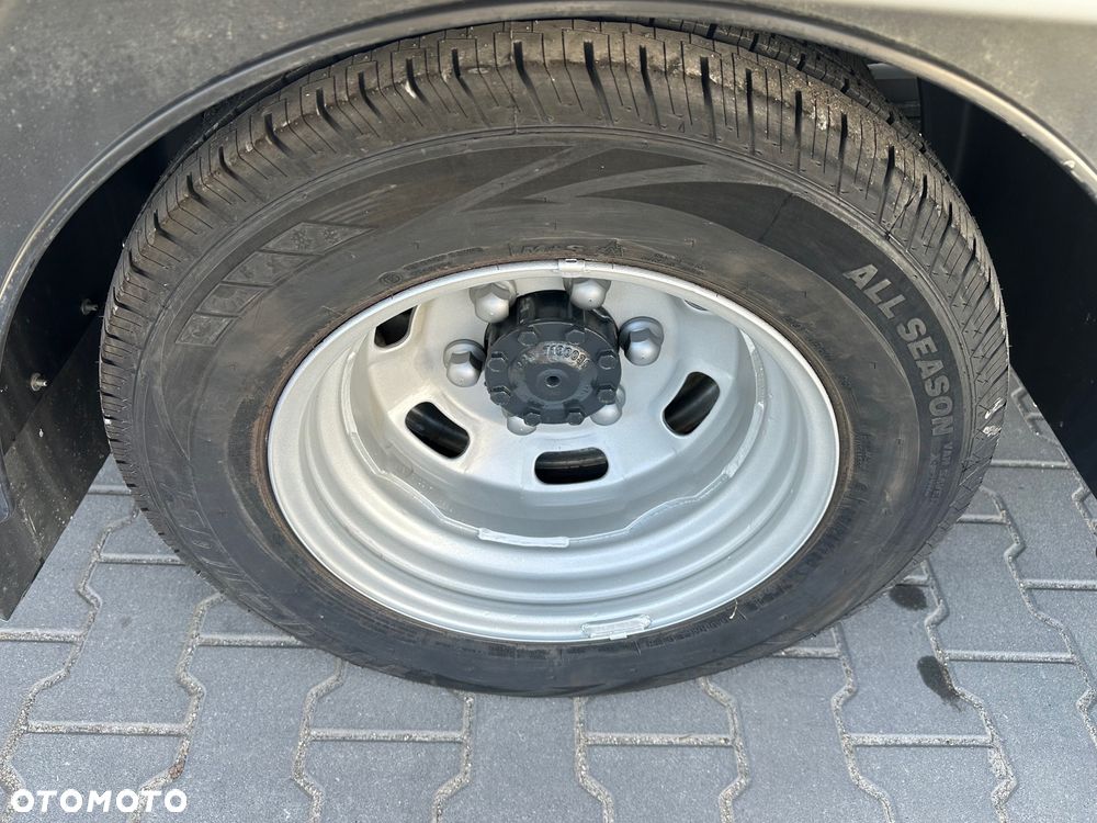 Iveco Daily 50-180 2022 Rok Chłodnia 10 palet + winda multitemperatura - 13