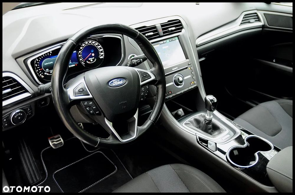 Ford Mondeo 2.0 TDCi Titanium - 21