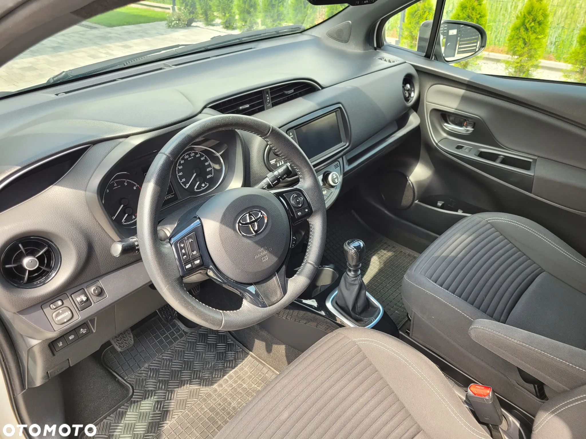 Toyota Yaris 1.5 Selection - 8