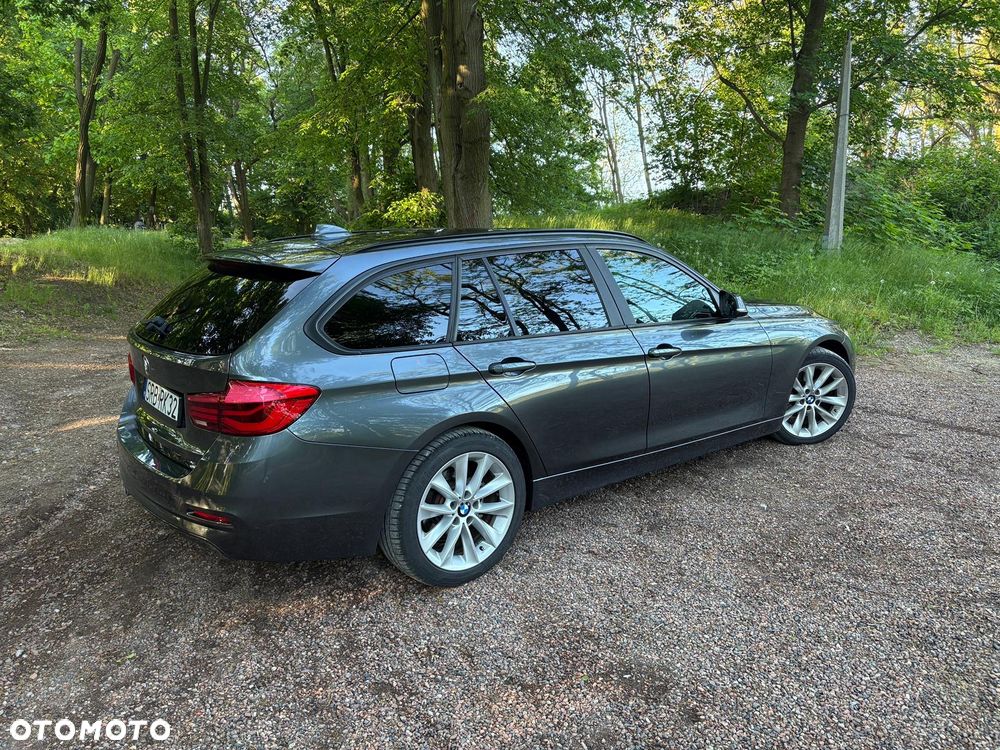 BMW Seria 3 320d - 6
