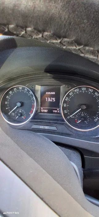 Skoda RAPID 1.6 TDI Style - 2