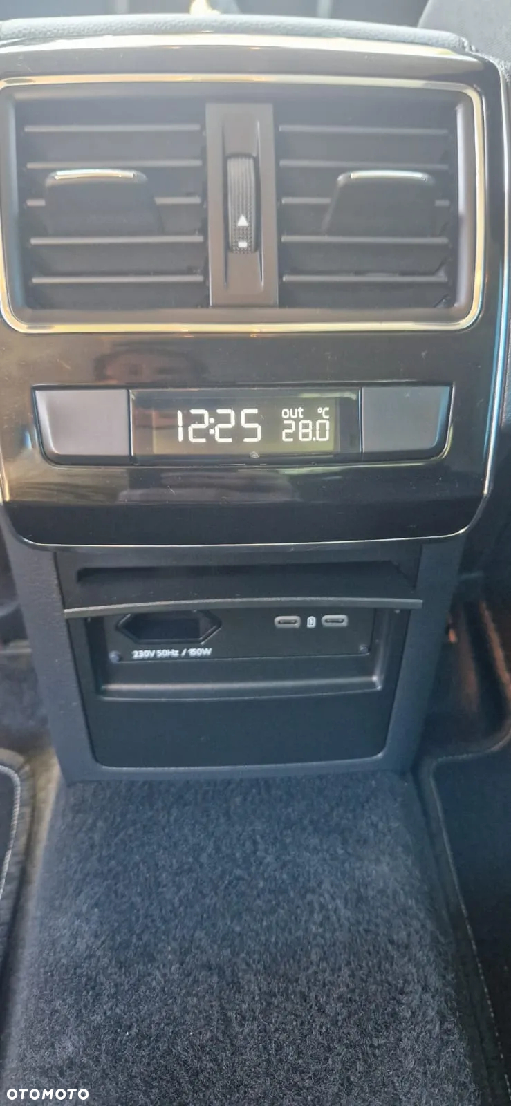 Skoda Superb ver-1-4-tsi-plug--in-hybrid-style-dsg - 32
