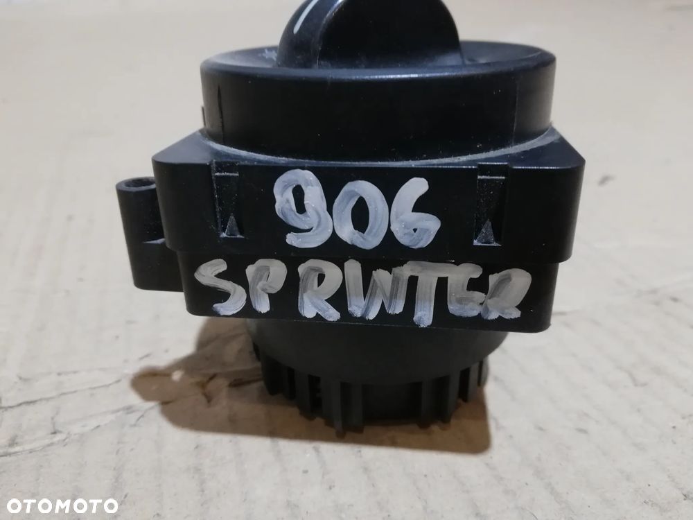 PRZEŁĄCZNIK ŚWIATEŁ 906 ORG A9065450704 Mercedes-Benz Sprinter - 2