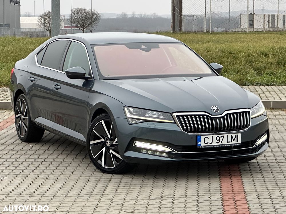 Skoda Superb 2.0 TSI 4X4 DSG Sportline - 2