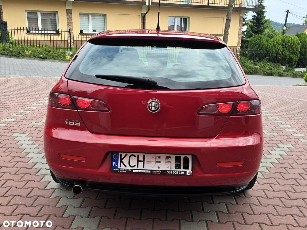 Alfa Romeo 159 - 8
