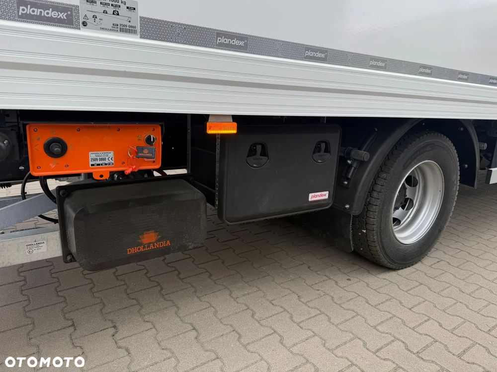 Isuzu F14 - 13