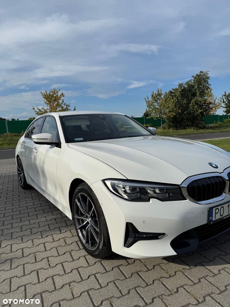 BMW Seria 3 318i Sport - 2
