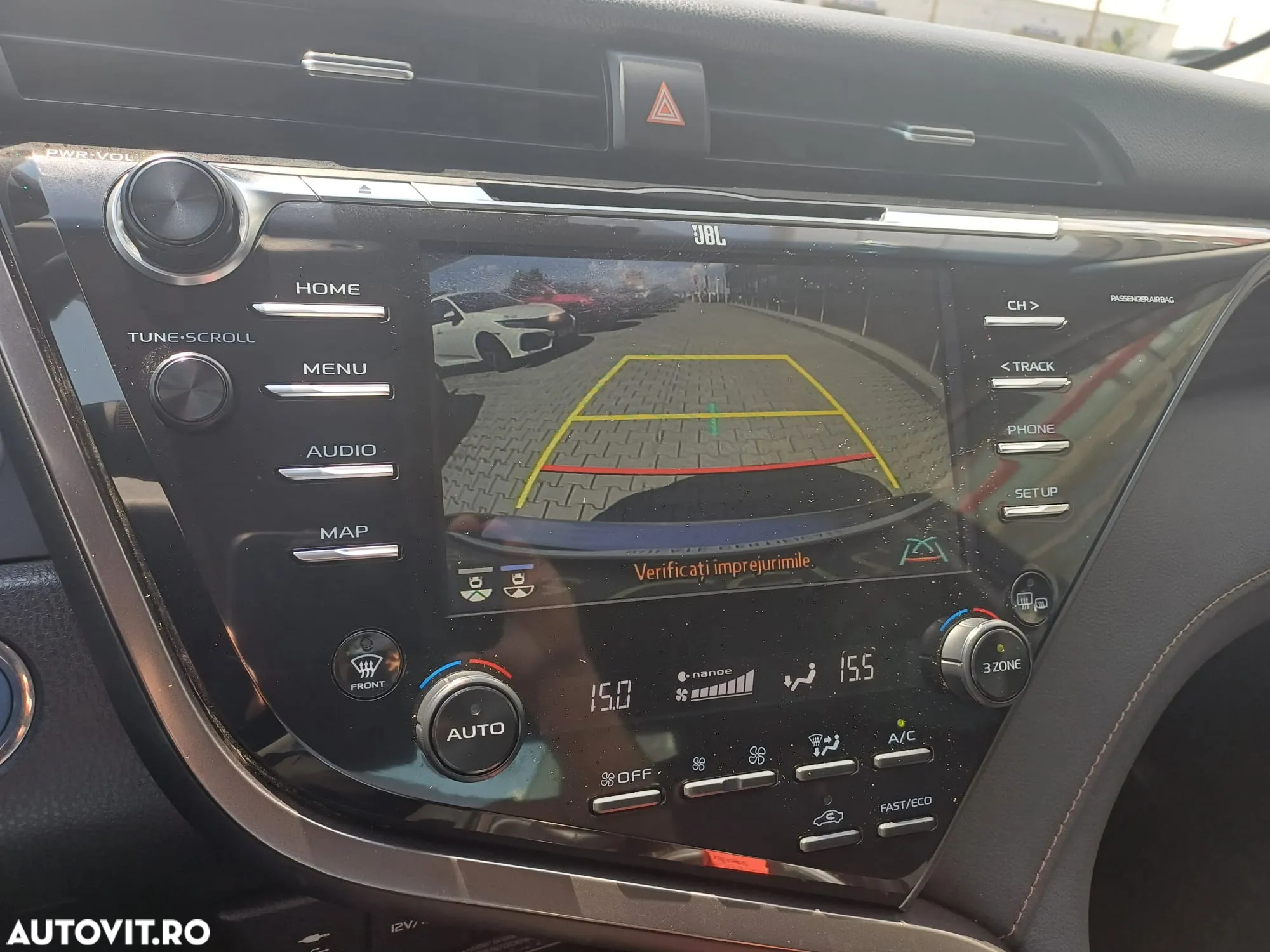 Toyota Camry 2.5 Hybrid Exclusive - 18